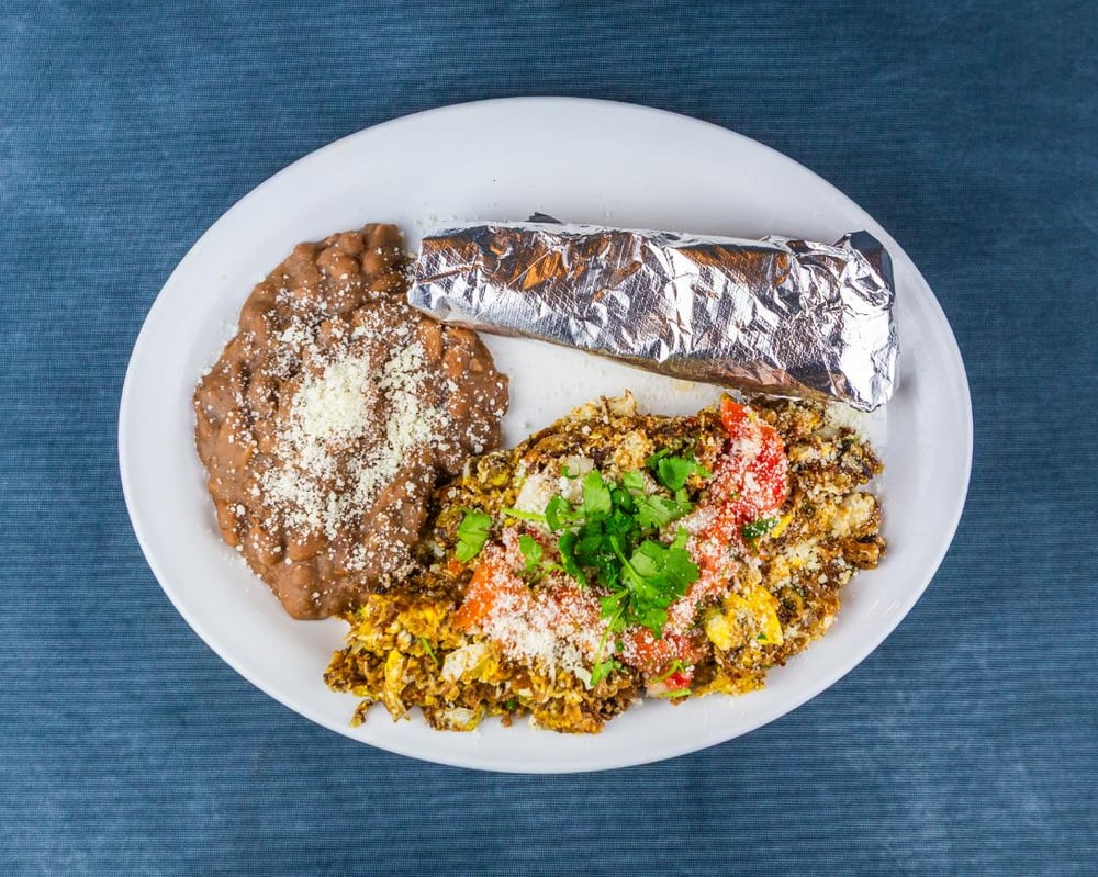 Machaca plate