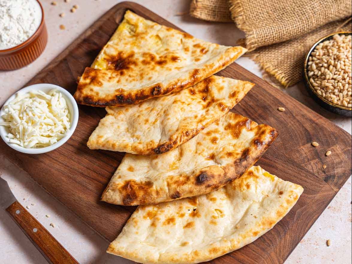 Cheese Naan