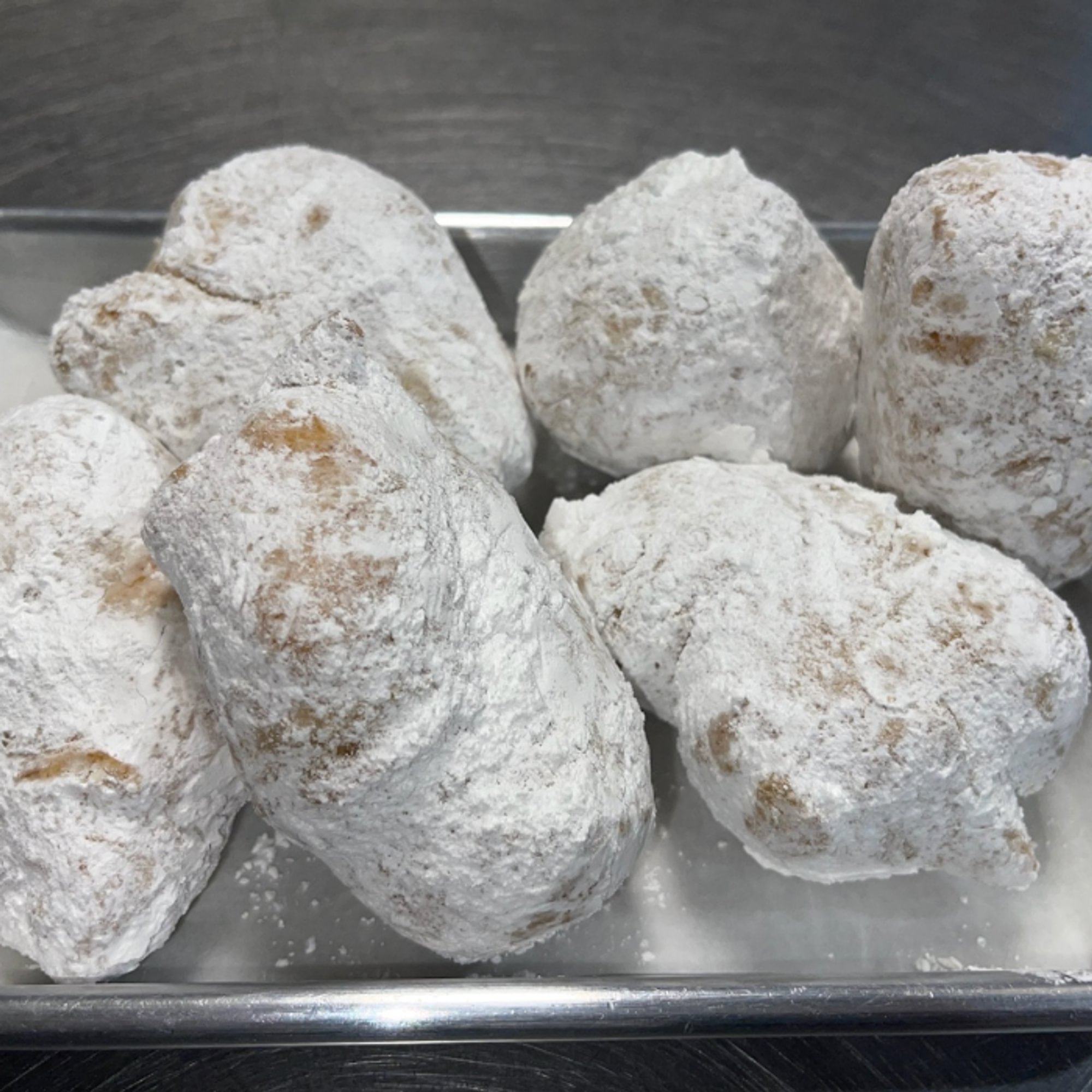 Zeppolis