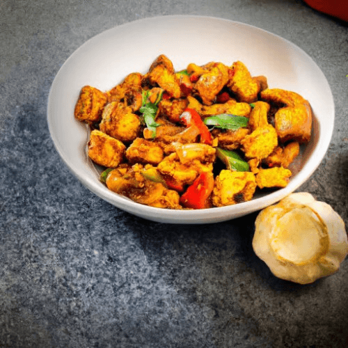 Chicken Jalfrezi (half tray)
