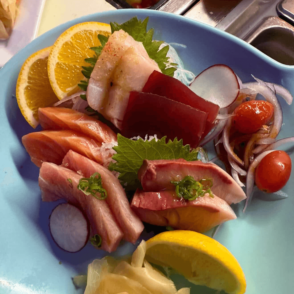 Sushi and Sashimi Dinner