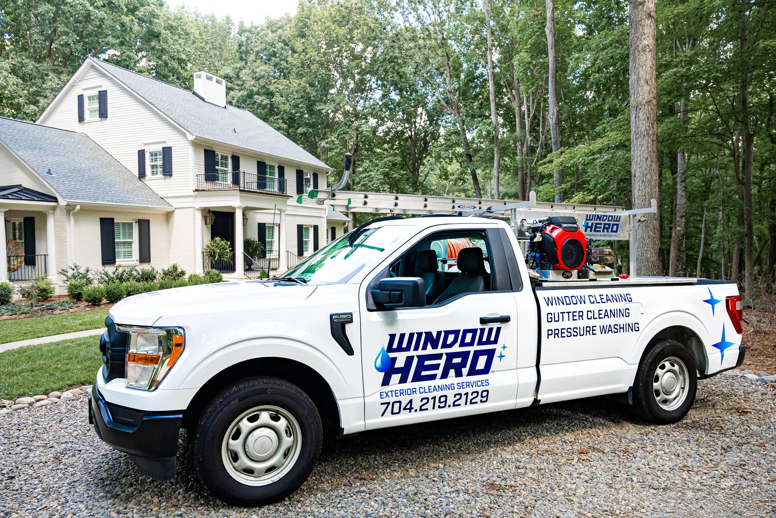 Window Hero Charlotte Image