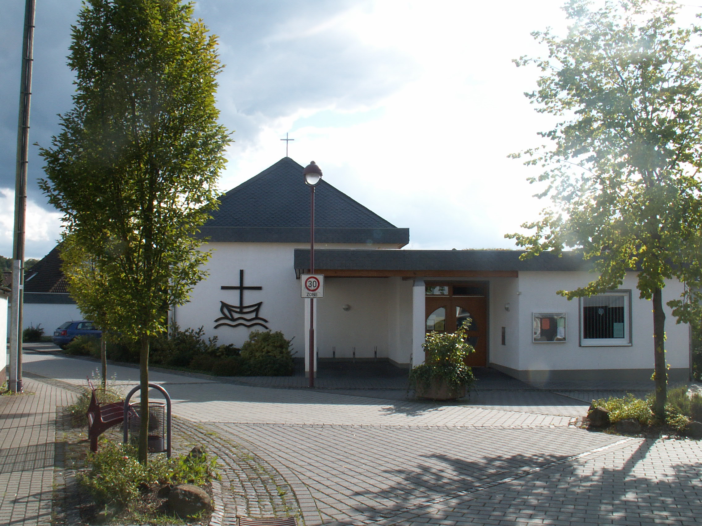 Arche Horhausen - Evangelische Kirchengemeinde Honnefeld, barrierefrei begehbar