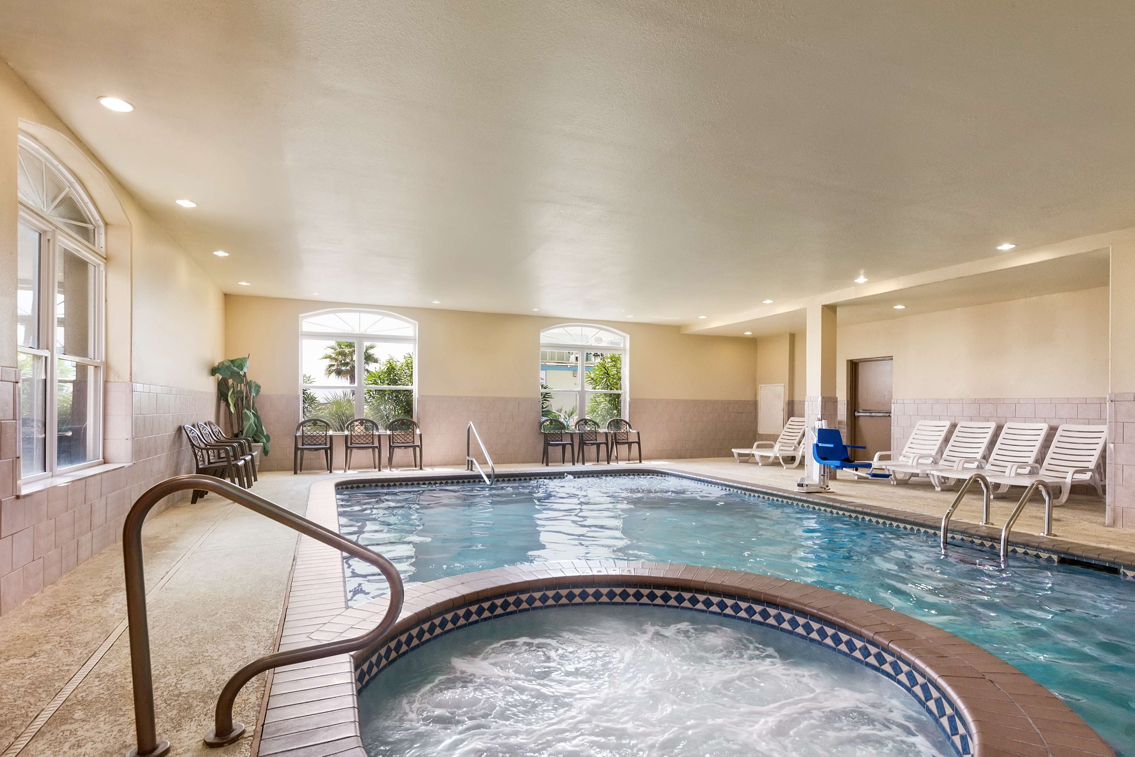 Country Inn & Suites by Radisson, Galveston Beach, TX Photo