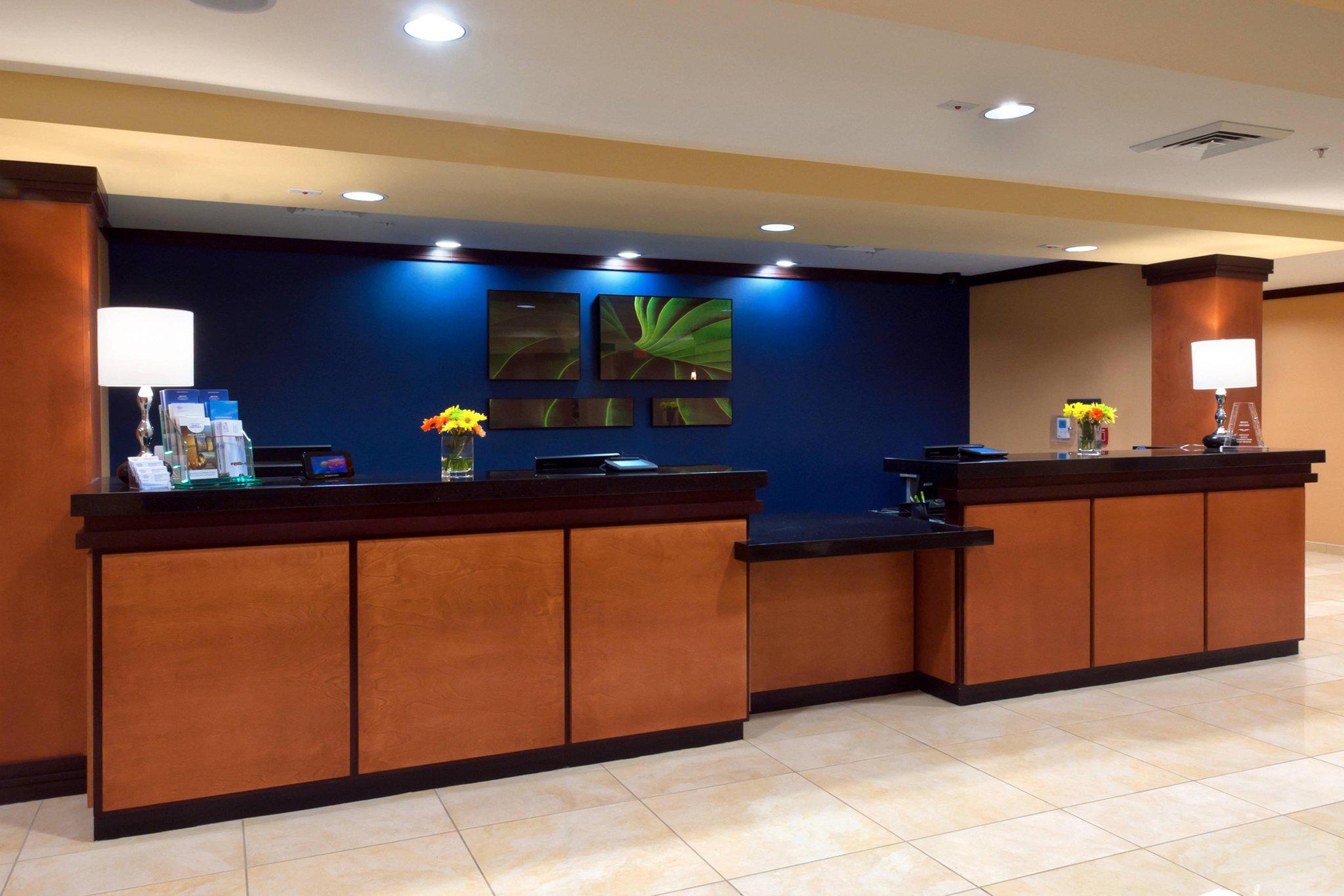 Fairfield Inn & Suites by Marriott Tallahassee Central Photo