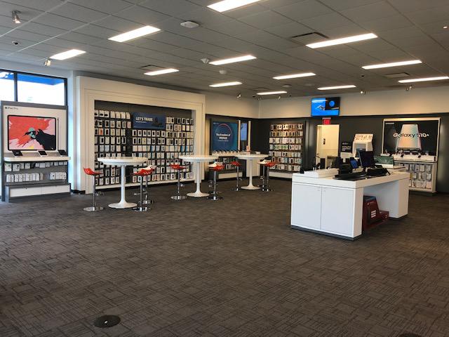 AT&T Store Photo