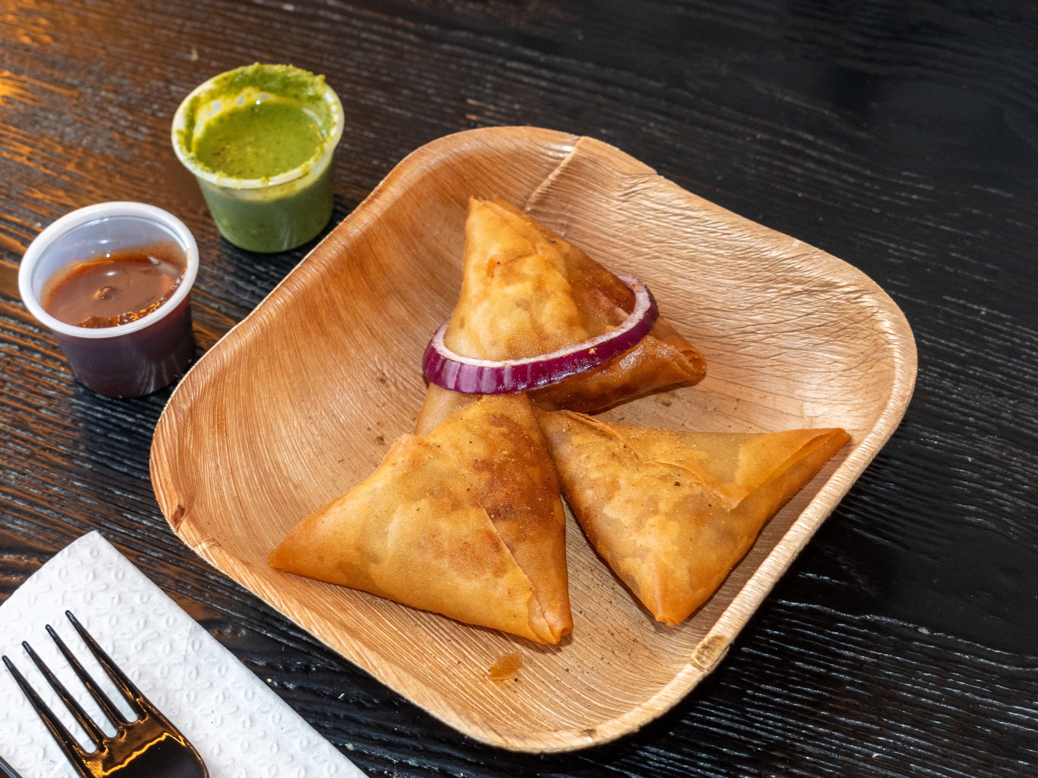 Onion Samosa (3)