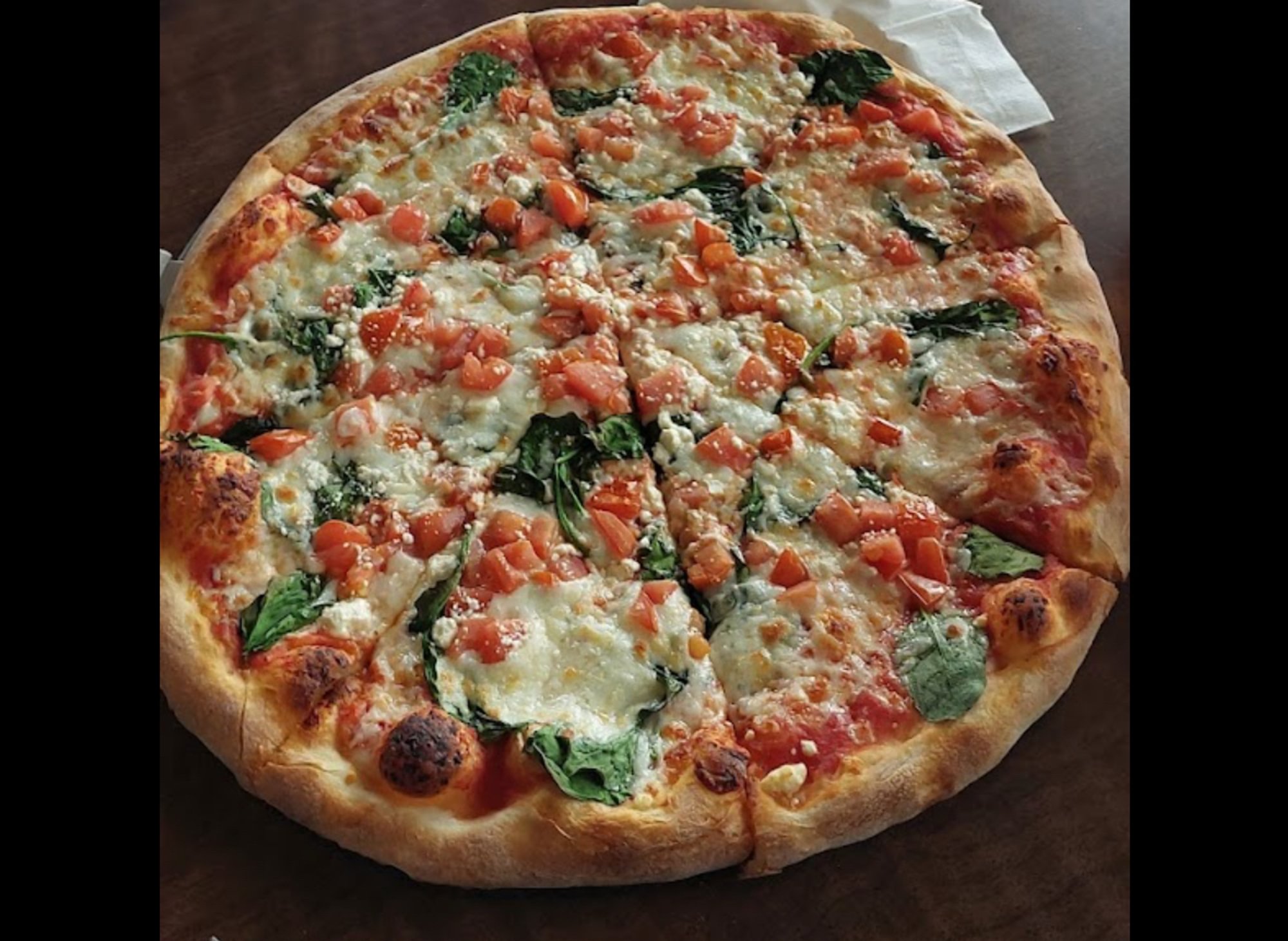 16” Mona Lisa pizza