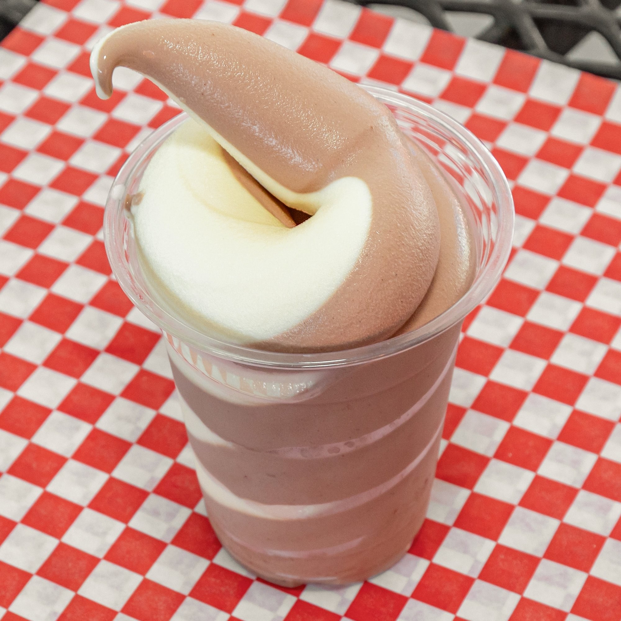 Medium Ice Cream In a Cup