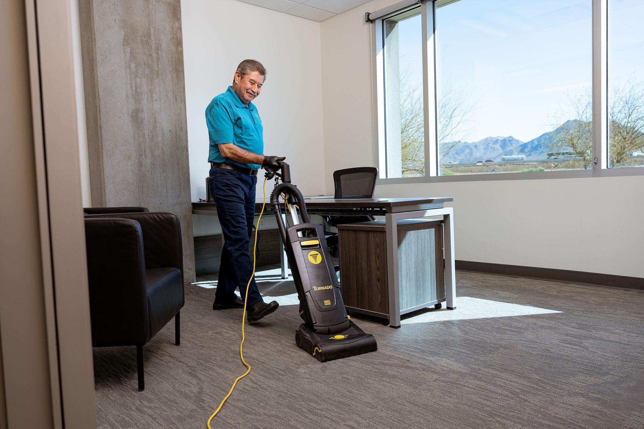 Oranje Commercial Janitorial in Phoenix Image