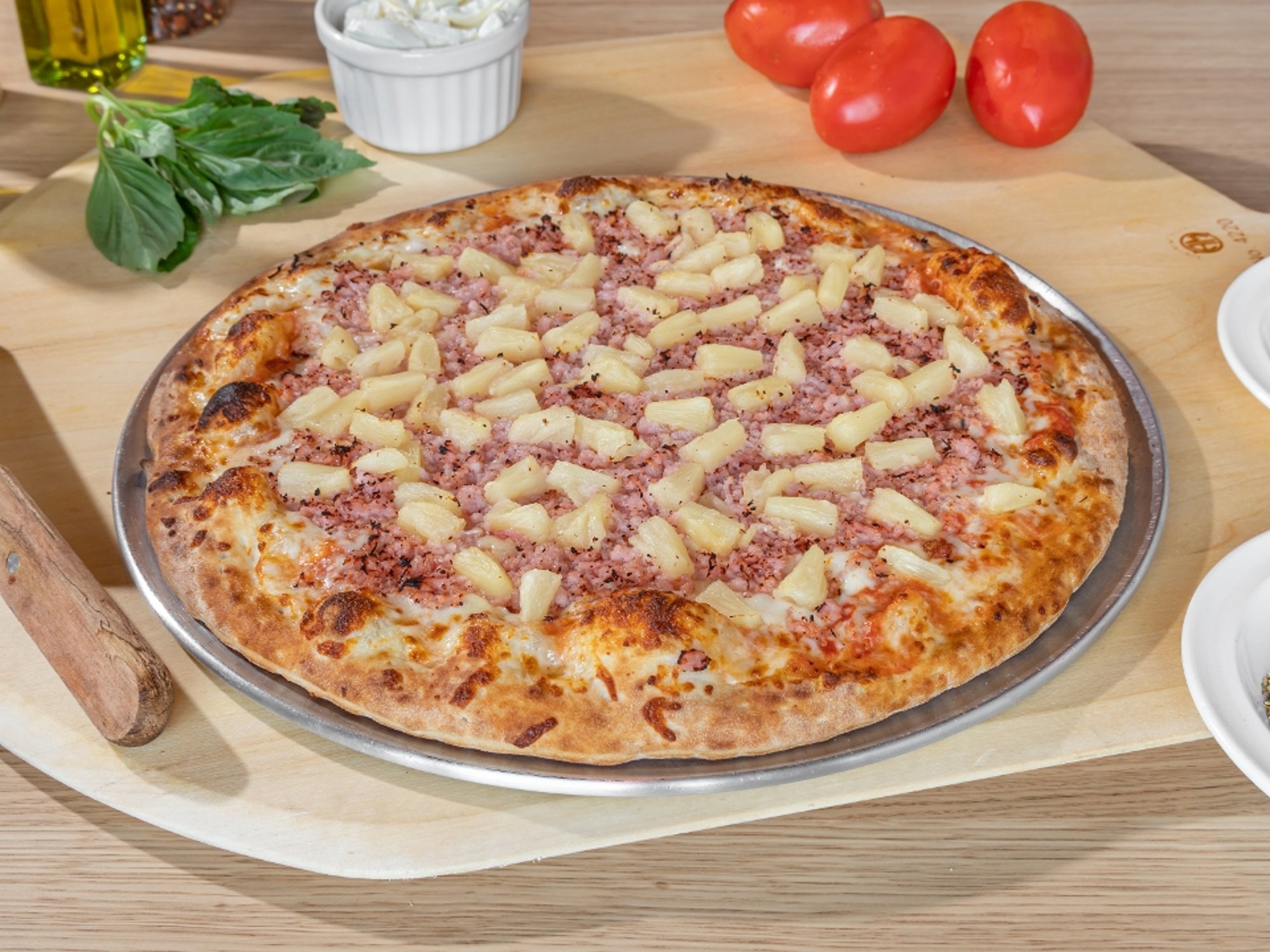 Classic Hawaiian pizza