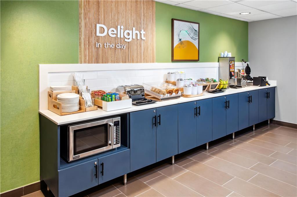 Spark by Hilton Rochester South Image