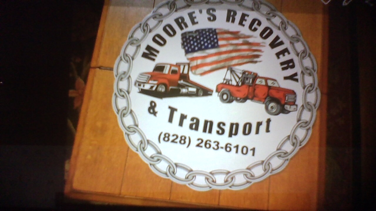 Moore's Recovery & Transport Image