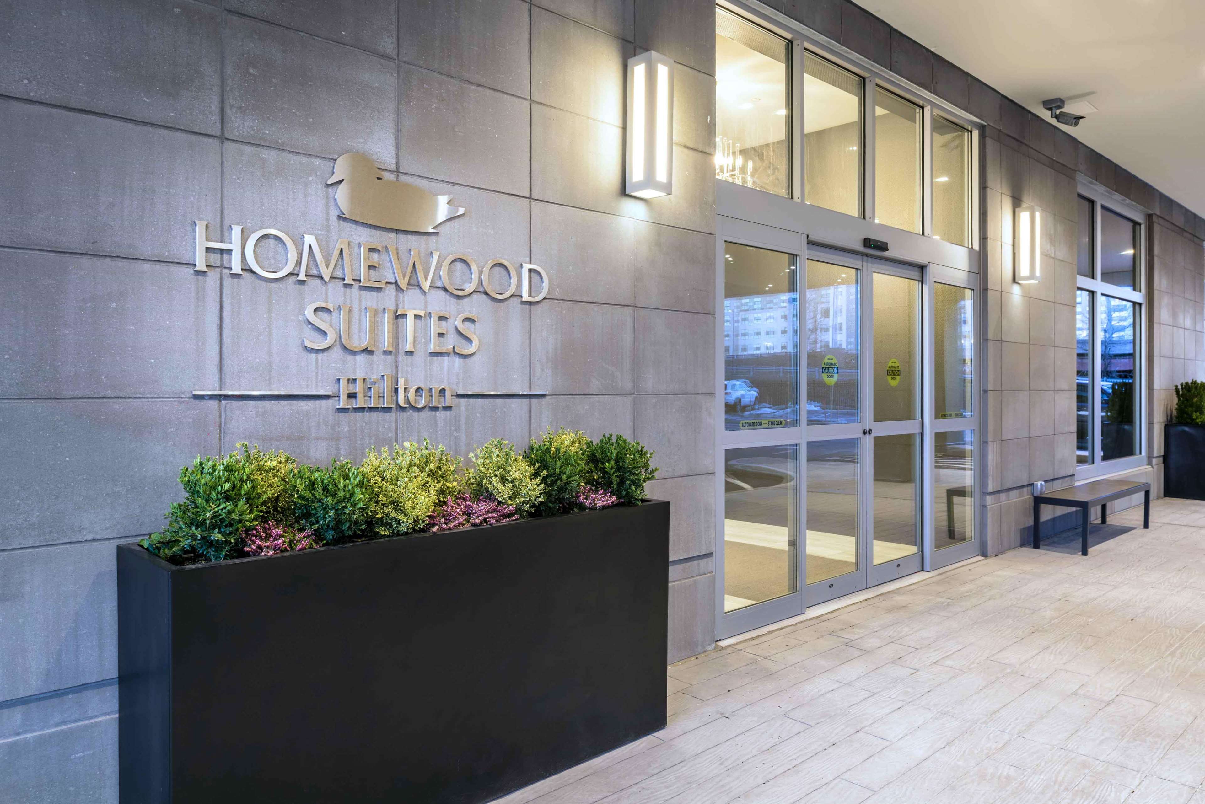 Homewood Suites By Hilton Boston Logan Airport Chelsea Photo