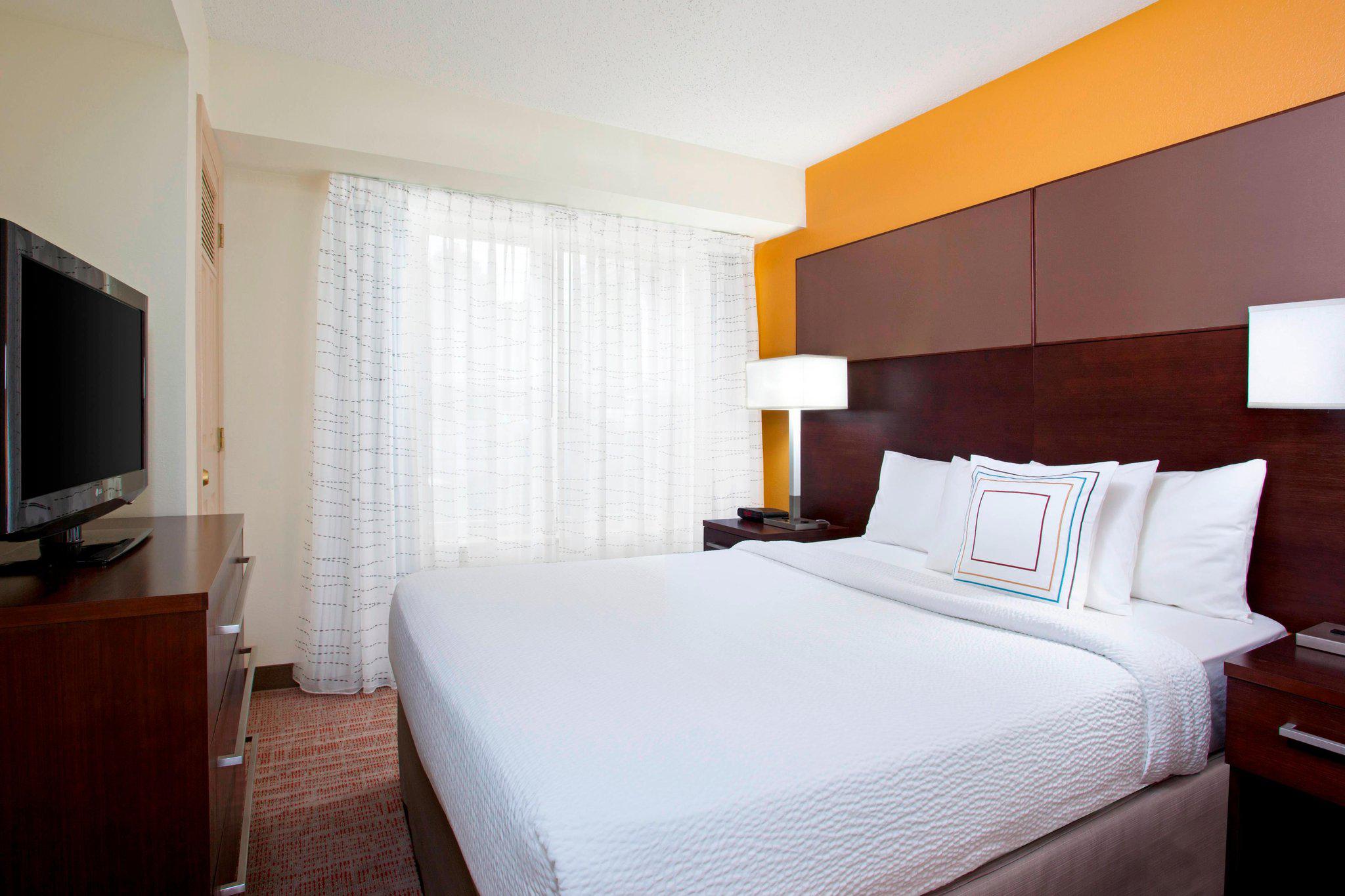 Residence Inn by Marriott Pittsburgh Airport Photo