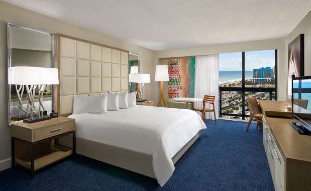 Images Bahia Mar Fort Lauderdale Beach - a DoubleTree by Hilton Hotel