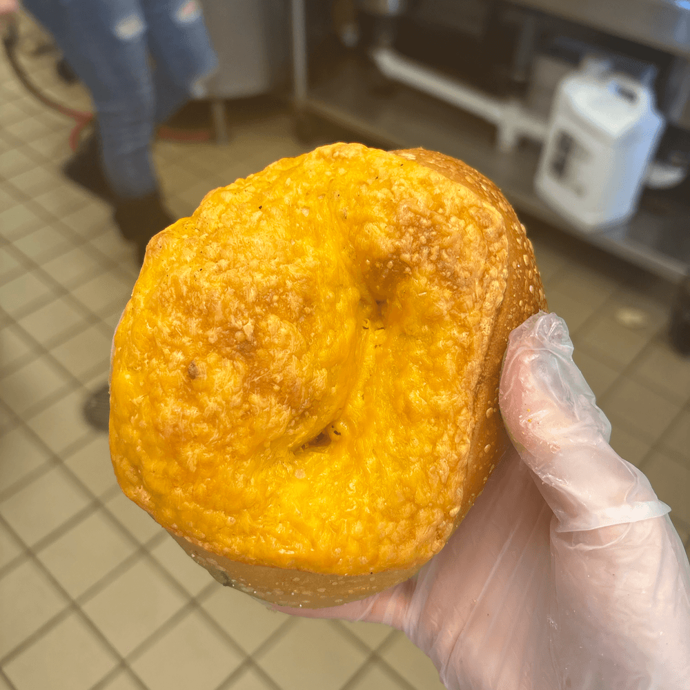 Jalapeno Cheddar Bagel