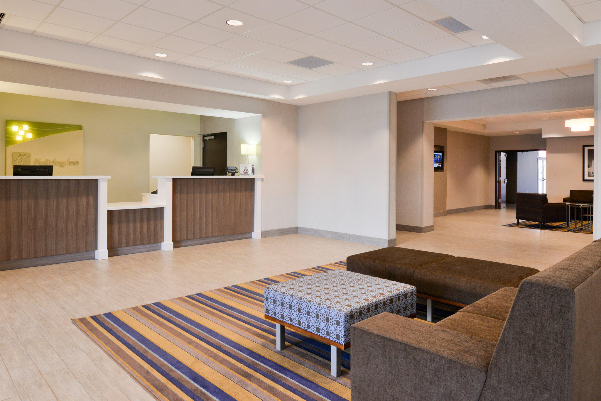 Holiday Inn Poplar Bluff Photo