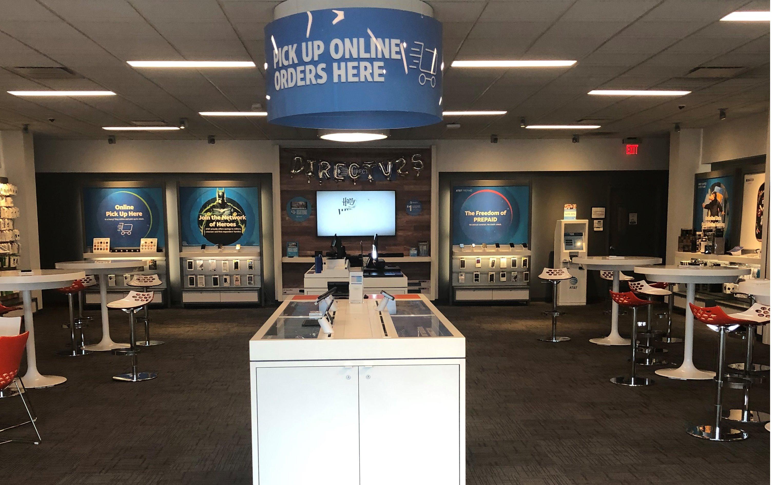 AT&T Store Photo