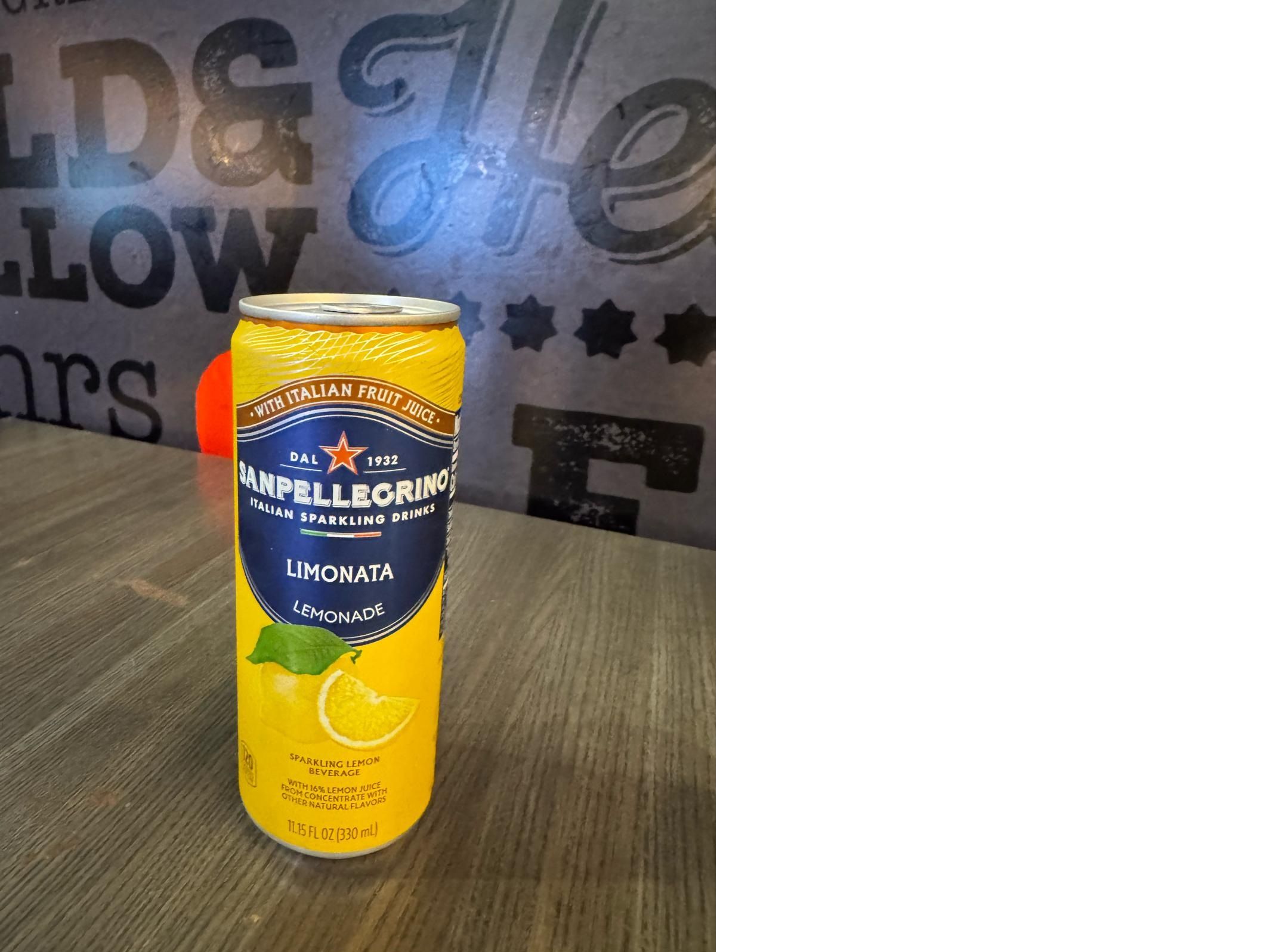 San Pellegrino. Limonata