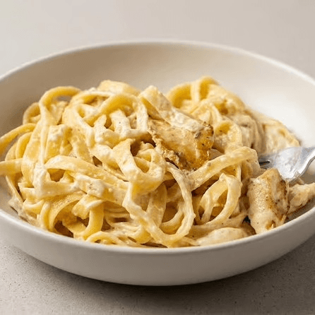 Chicken Alfredo Fettuccine Pasta