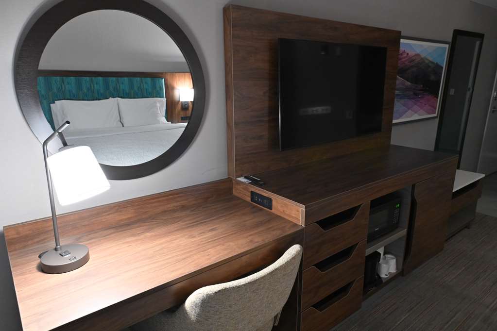 Hampton Inn Milpitas Image