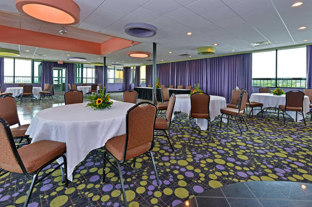Images Clarion Hotel Nashville Downtown - Stadium