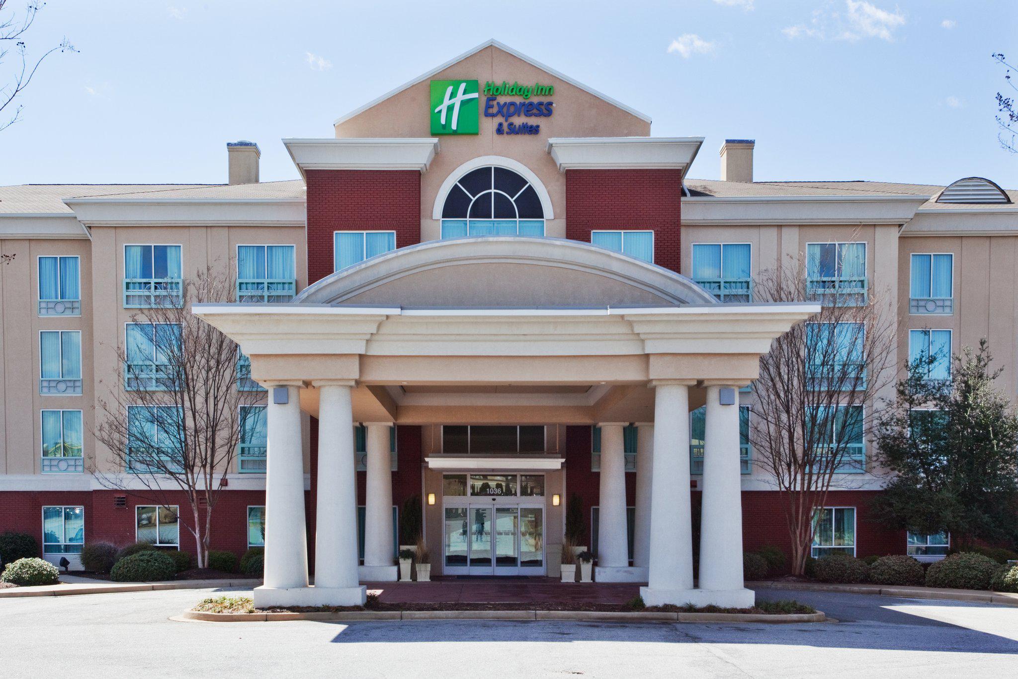 Holiday Inn Express & Suites Greenville-I-85 & Woodruff Rd Photo