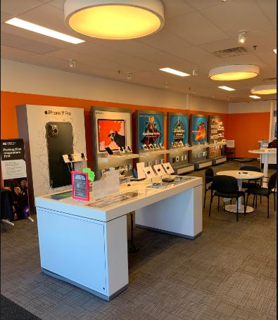 AT&T Store Photo