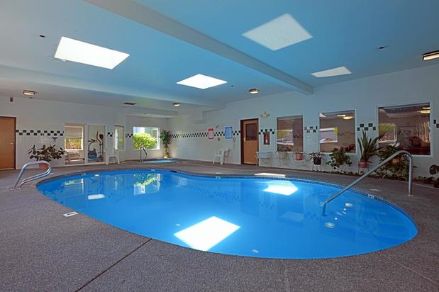 Images Americas Best Value Inn & Suites - Forest Grove/Hillsboro