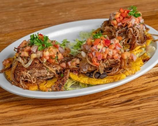 TOSTONES RELLENOS BEEF
