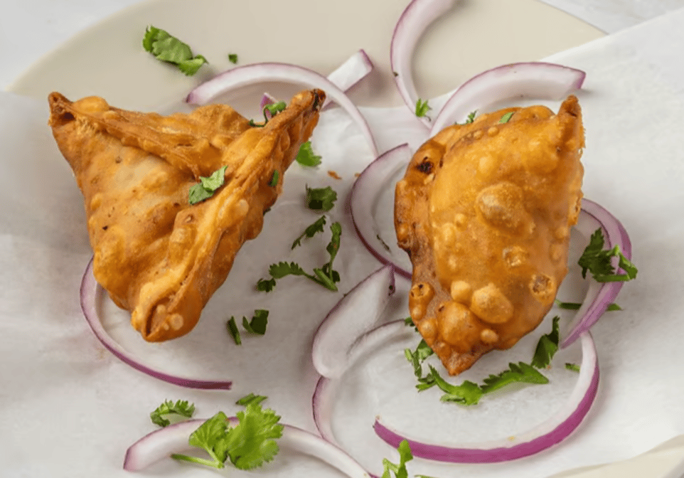 SAMOSAS ( Aloo 2 Pcs)