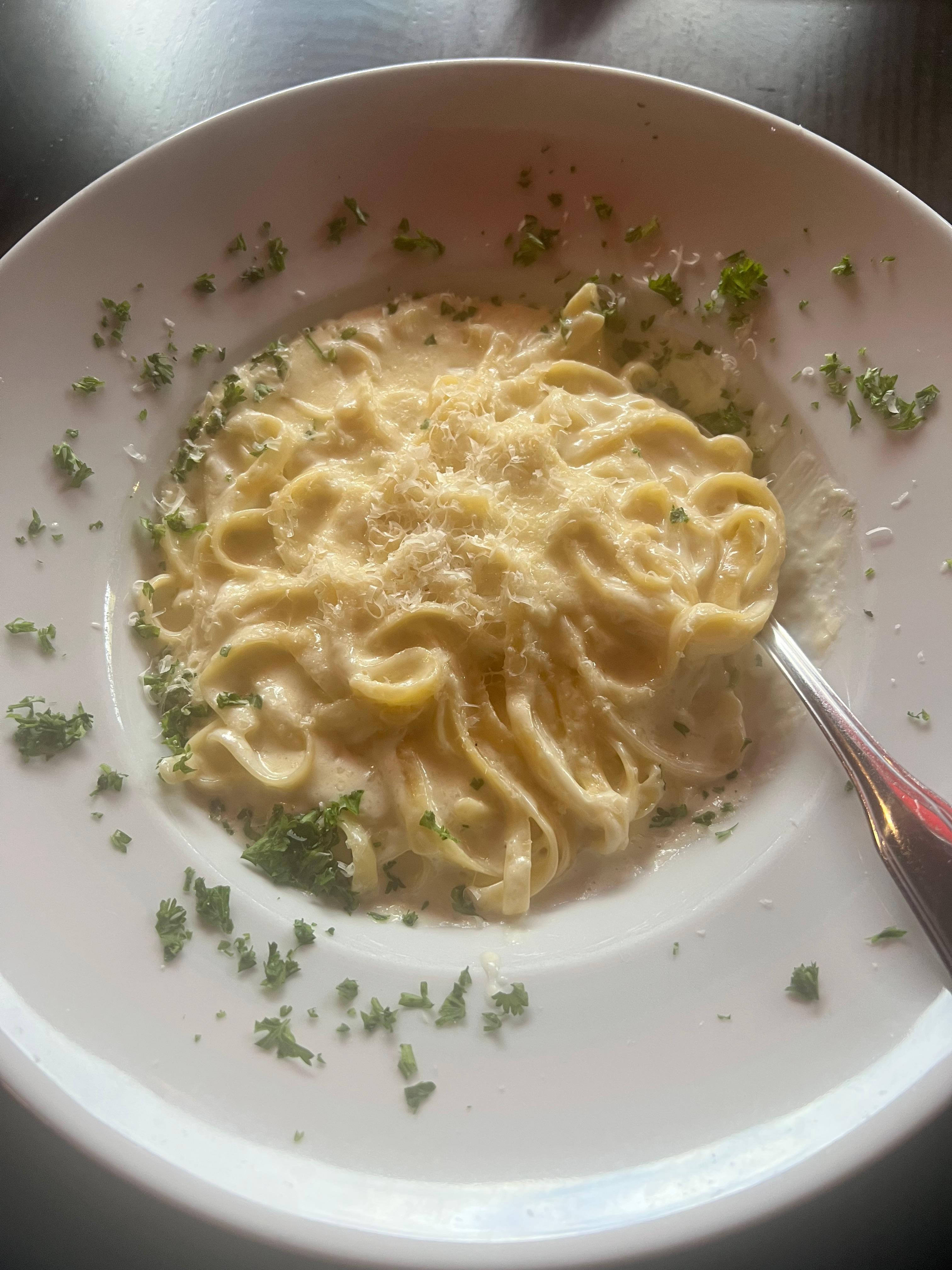 Fettuccini PLAIN Alfredo
