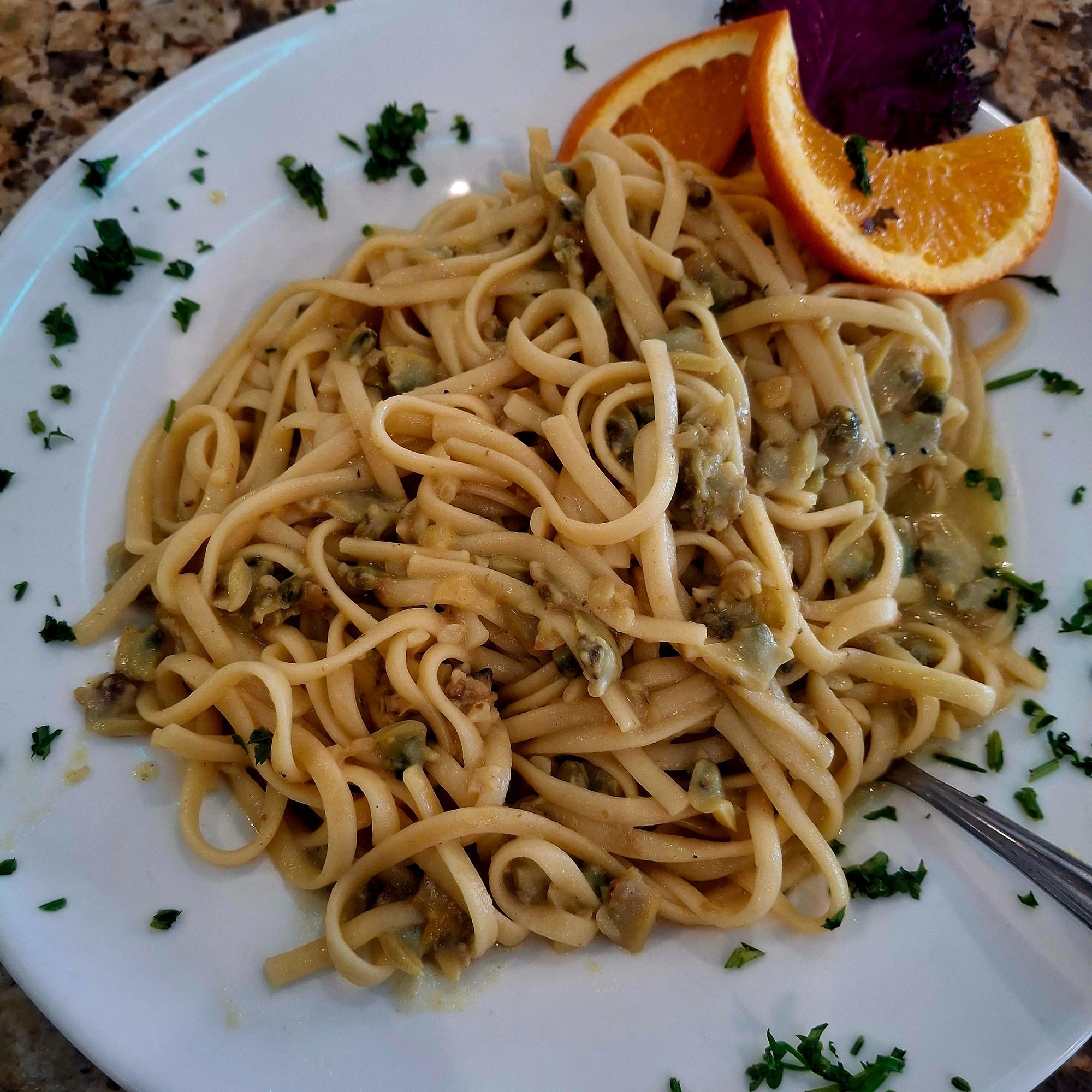 Linguini & Clam Sauce