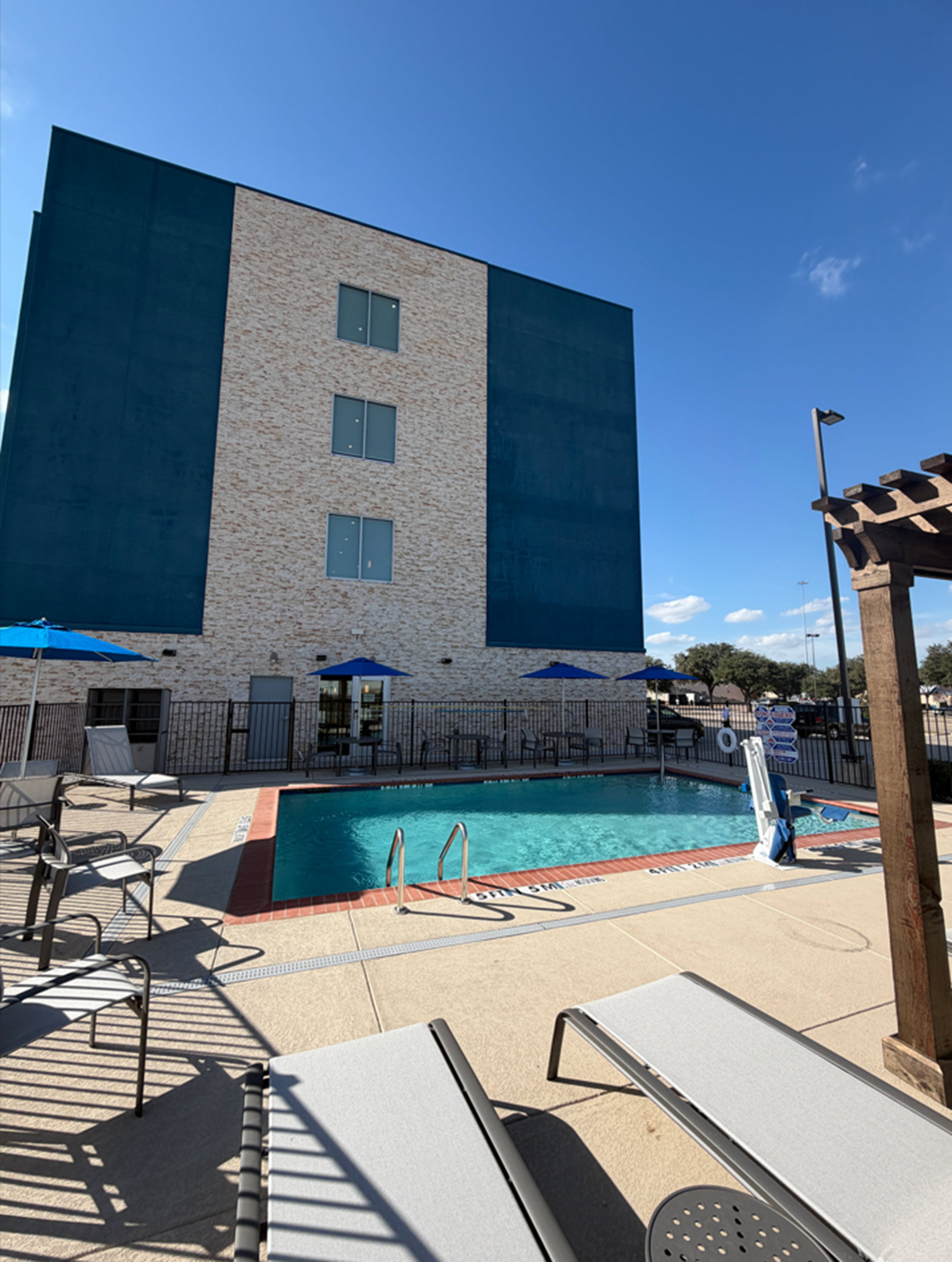 Holiday Inn Express & Suites Dallas – Plano North by IHG Image