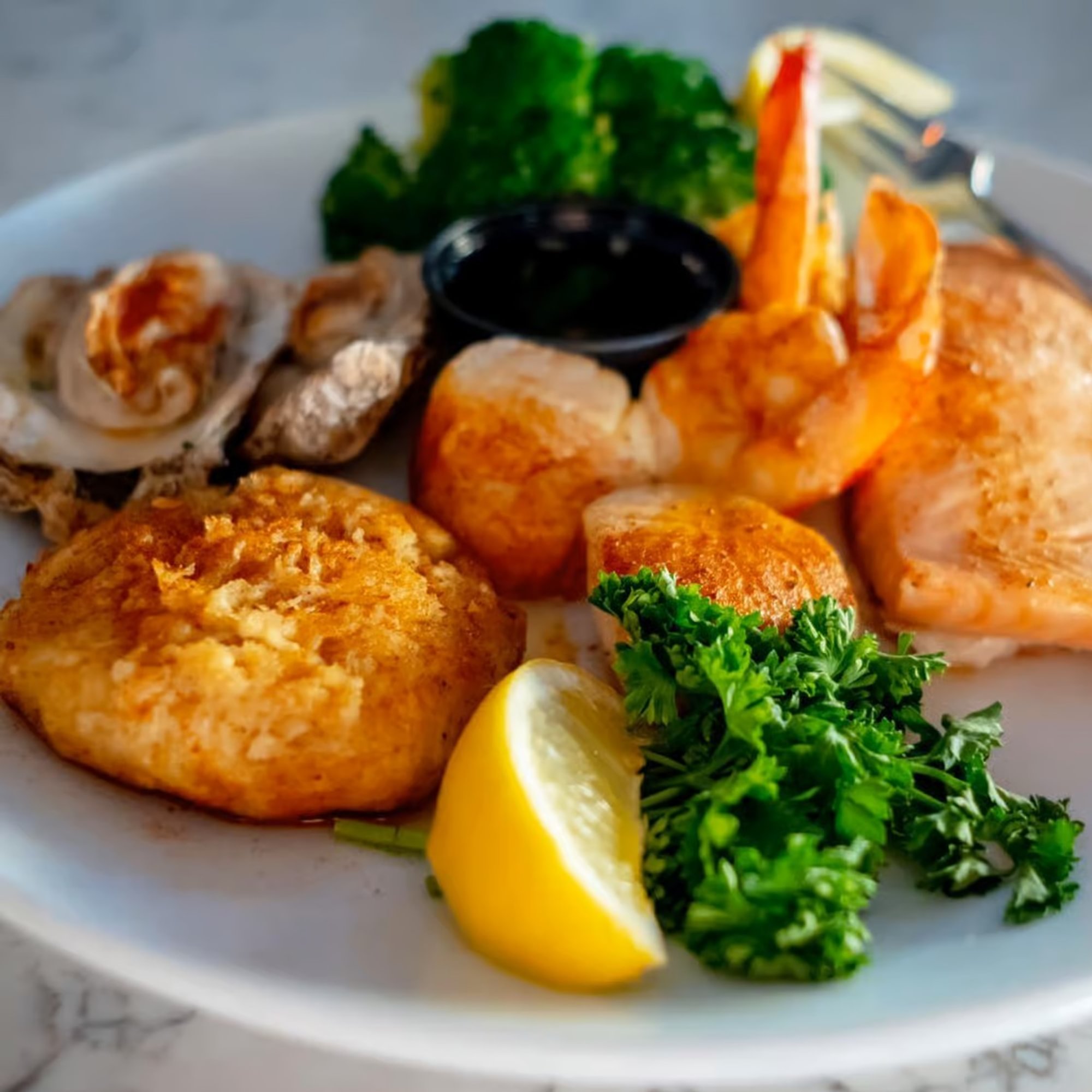 Wednesday Dinner Special - Broiled Seafood Platter