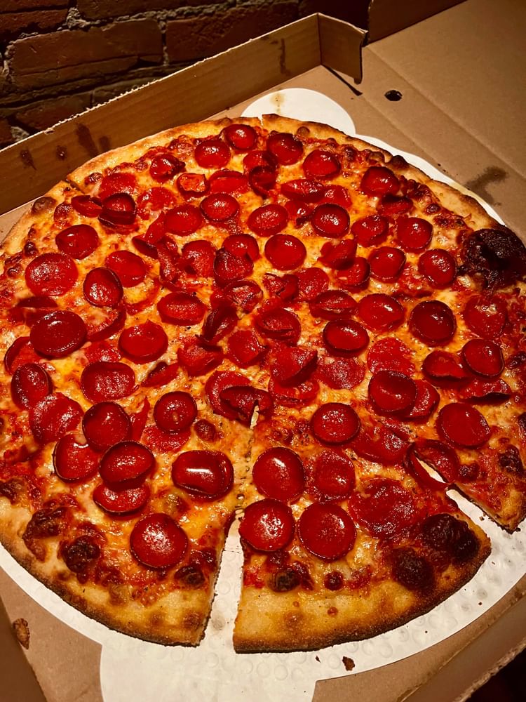 Pepperoni Hot Honey NY Style (NEW)