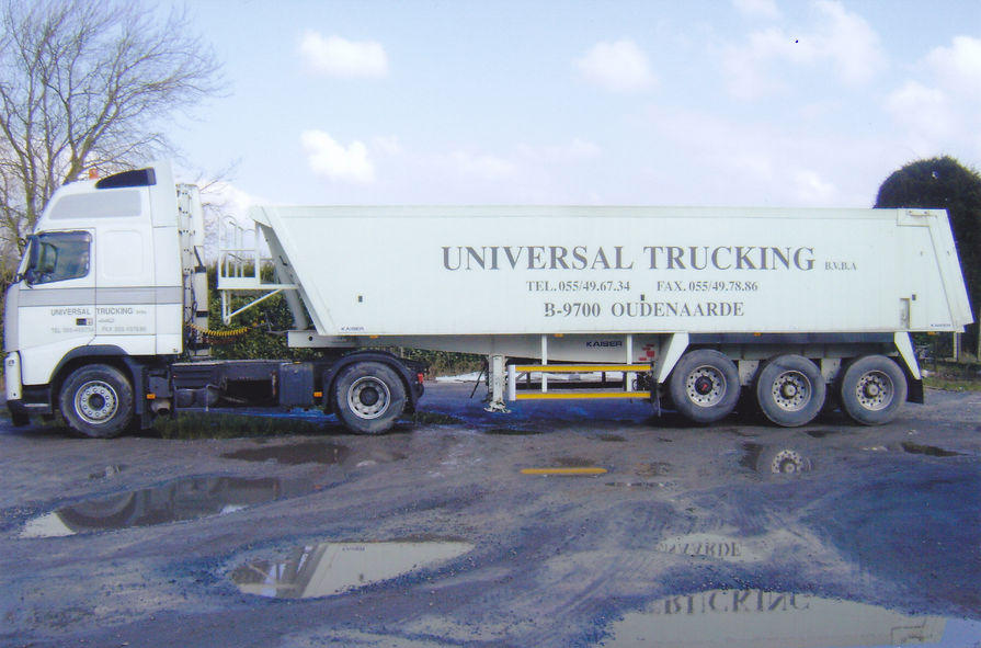 Universal Trucking