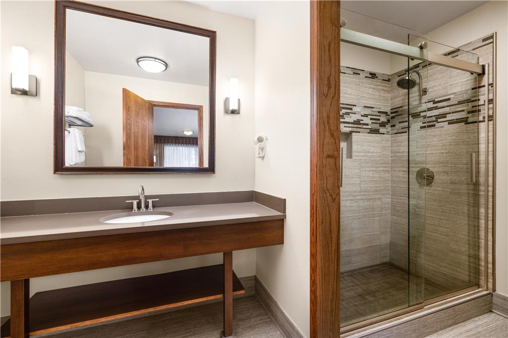 Best Western Kodiak Inn Image