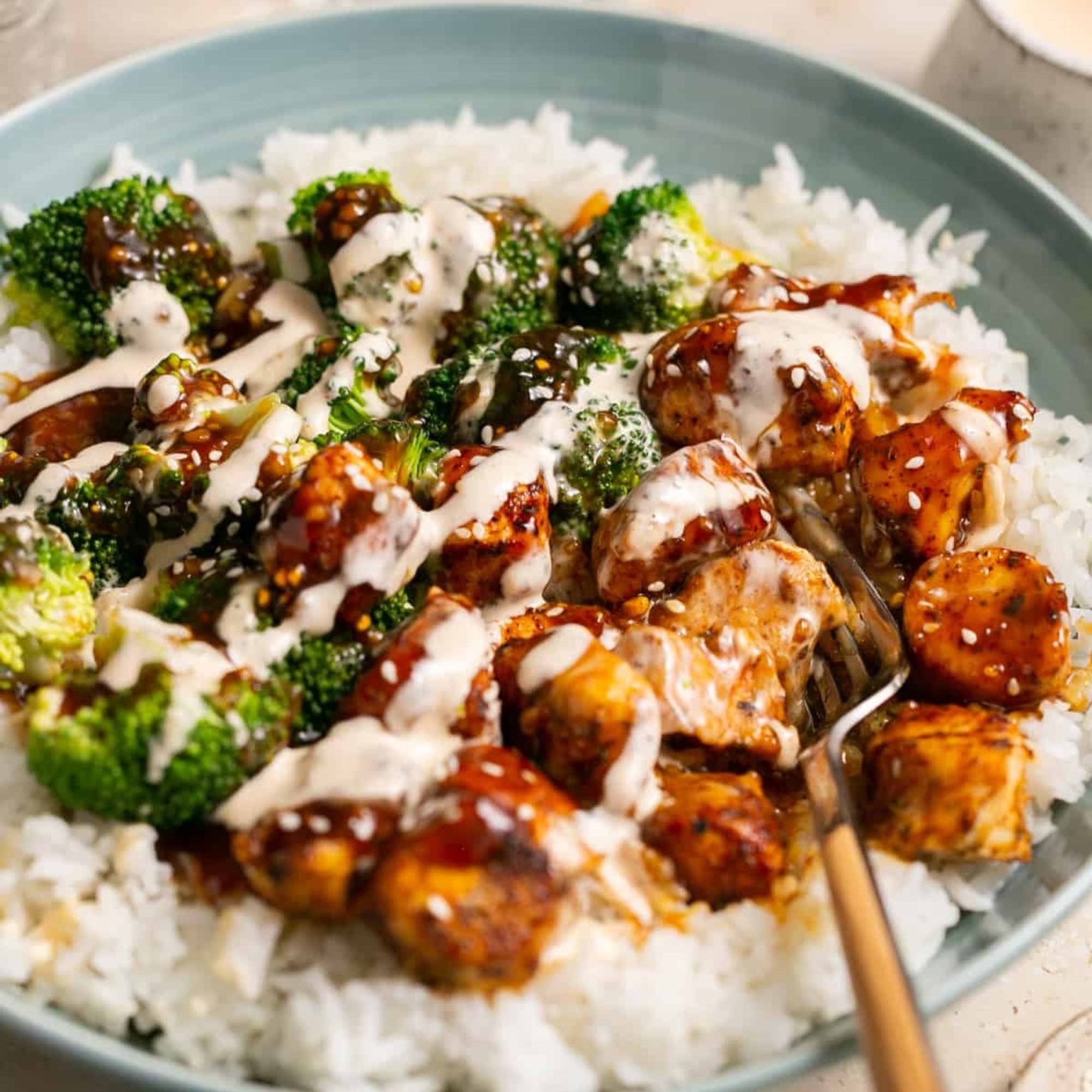 Sweet & Spicy Chicken Rice Bowl