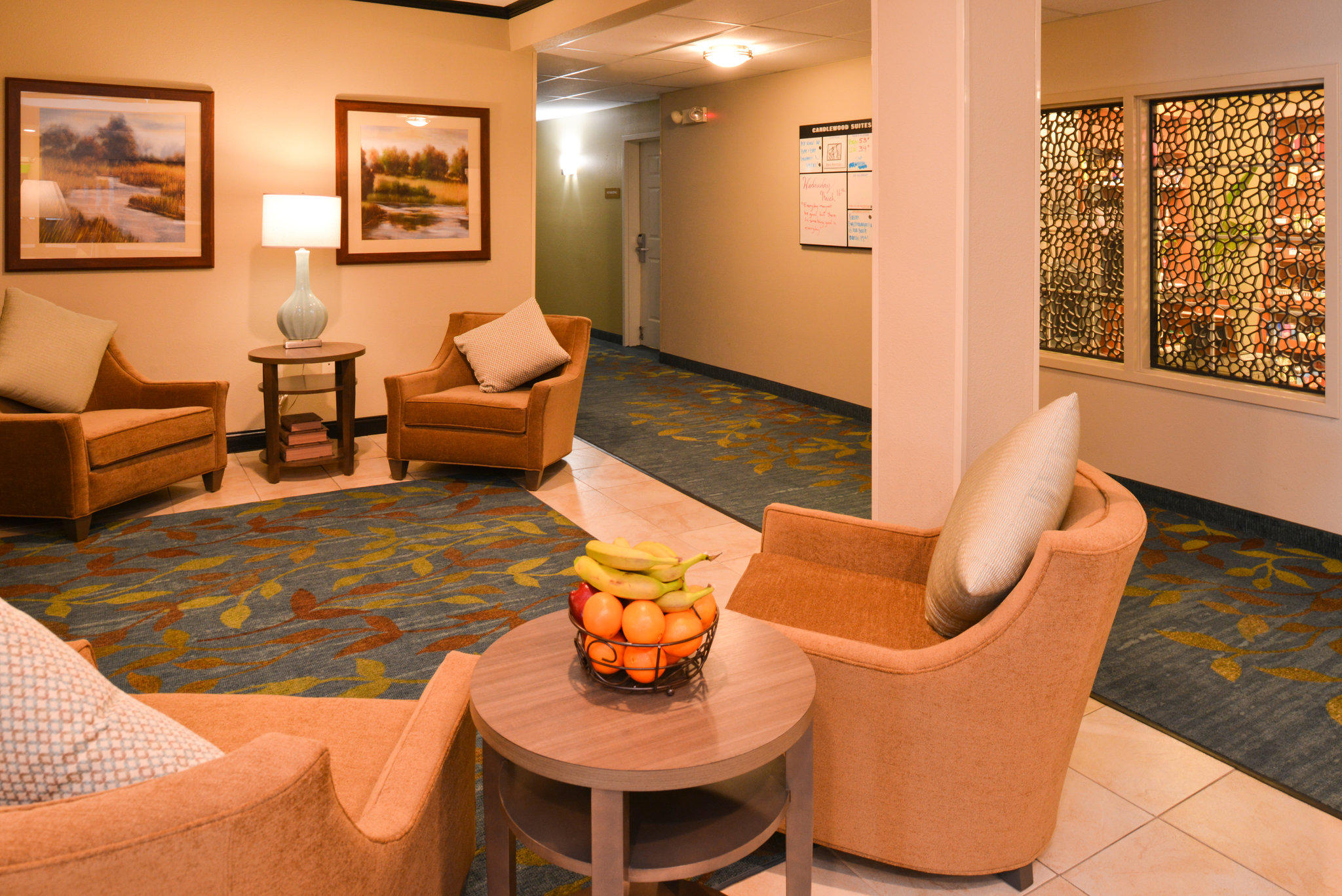 Candlewood Suites Boise - Towne Square Photo