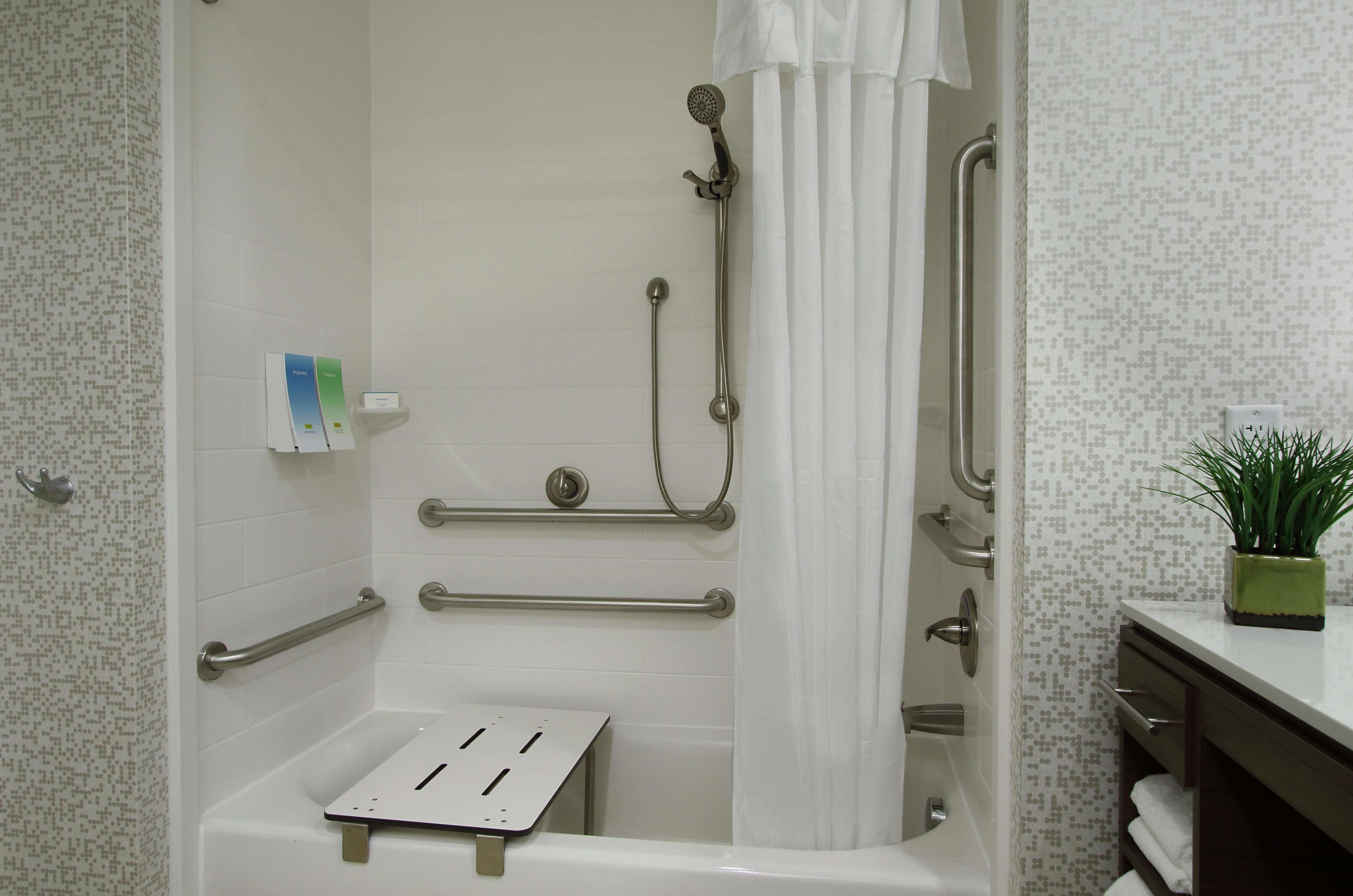 Home2 Suites by Hilton Port Arthur Photo