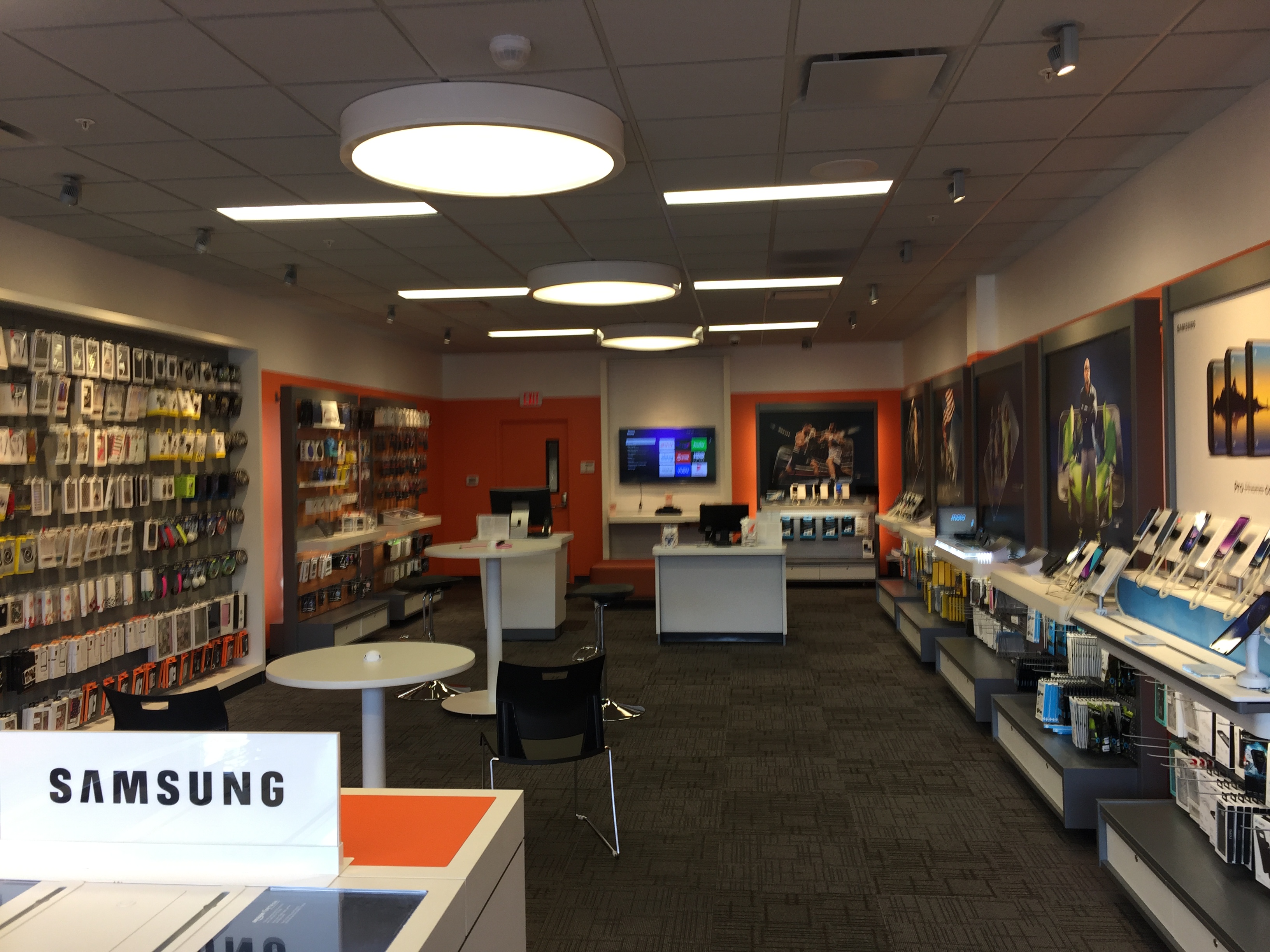 AT&T Store Photo