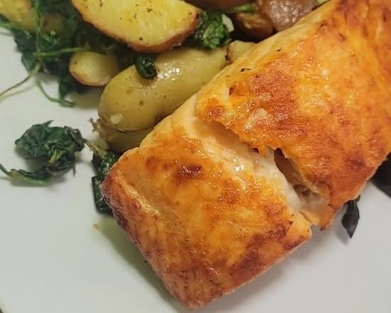 Salmon Al Profumo Di Limone