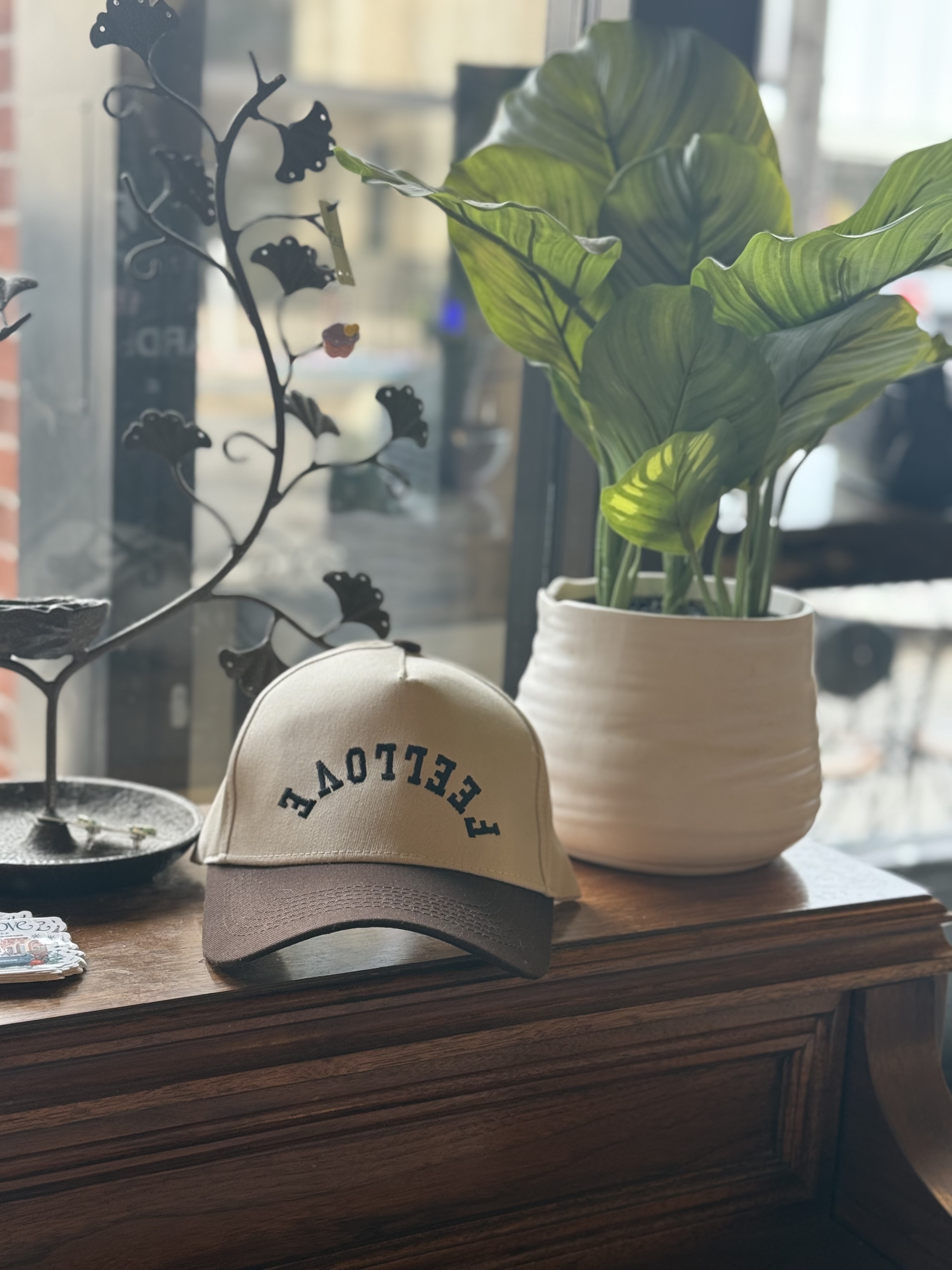 FeelLove Hat