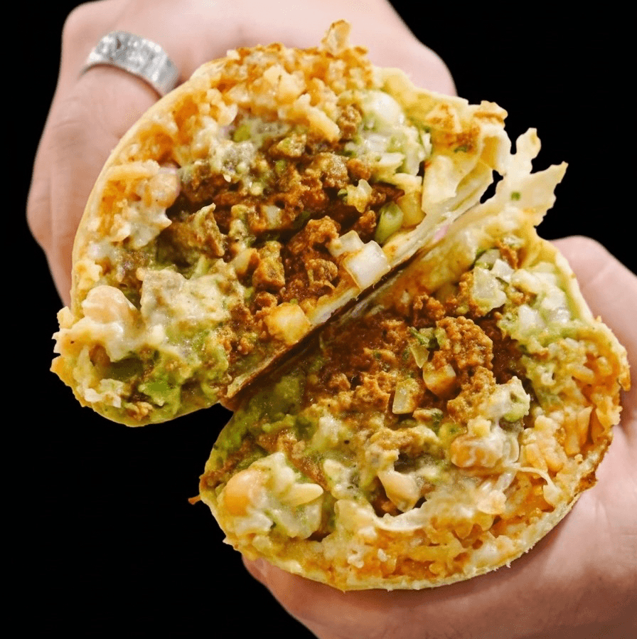 Asada & chorizo burrito