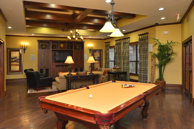 Images Estancia San Miguel Apartments in Houston, TX 77041