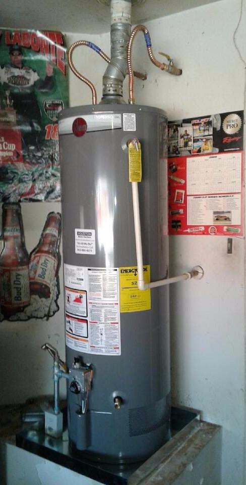 40 Gallon Natural Gas Tall Rheem Professional Classic Series PROG40-38N RH62 water heater ground floor installation