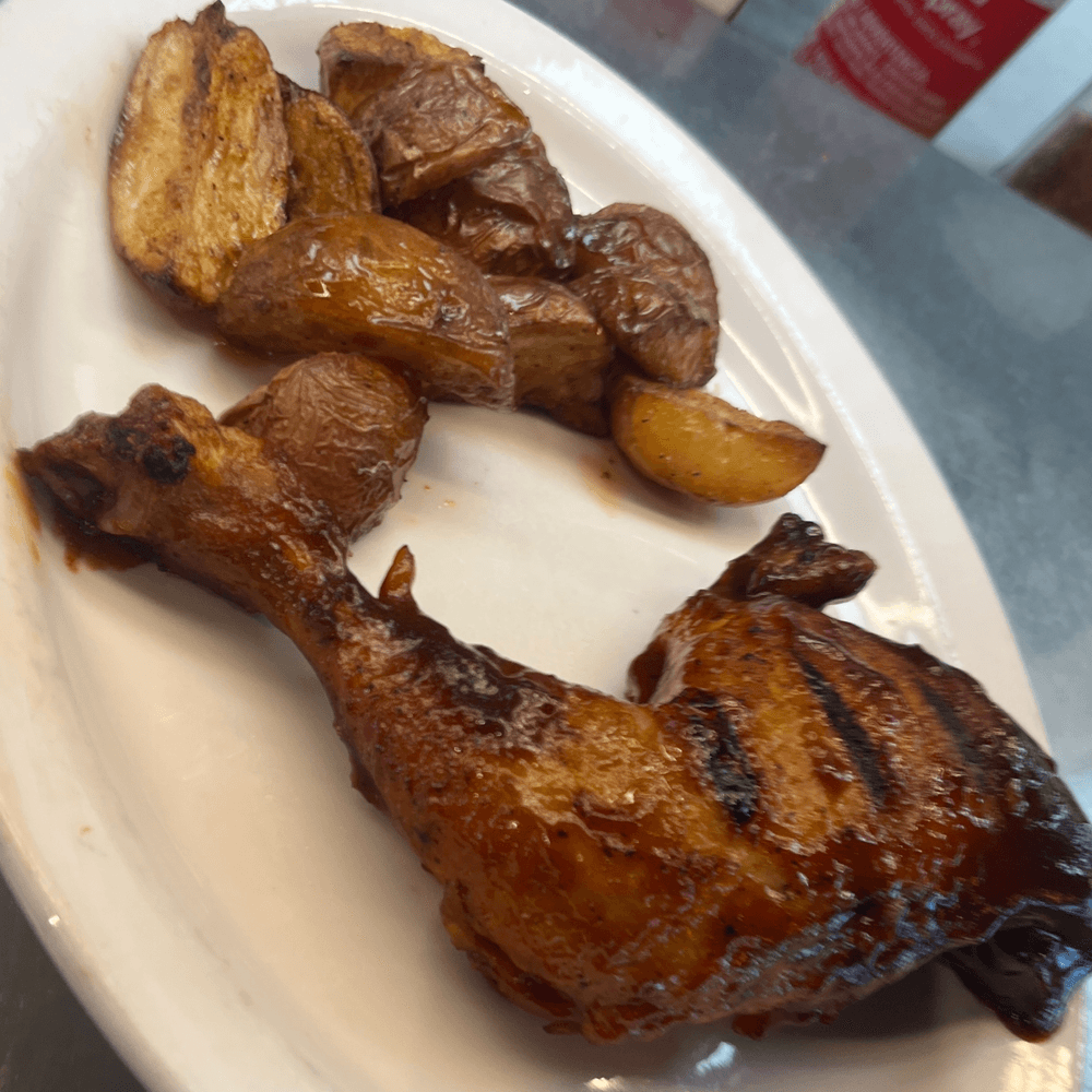 Luncheon Quarter Barbecued Chicken