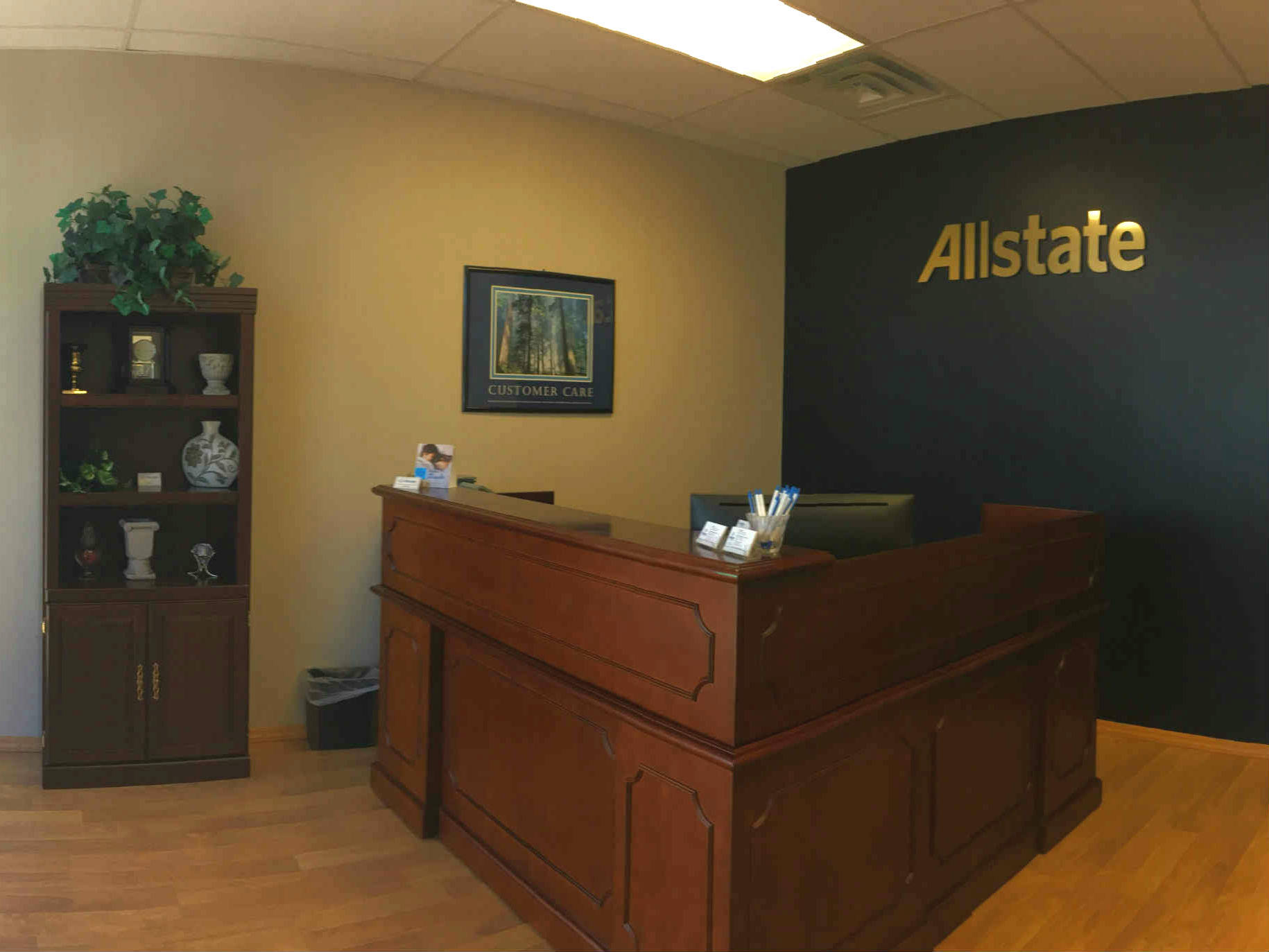 Laura Fouts: Allstate Insurance Photo